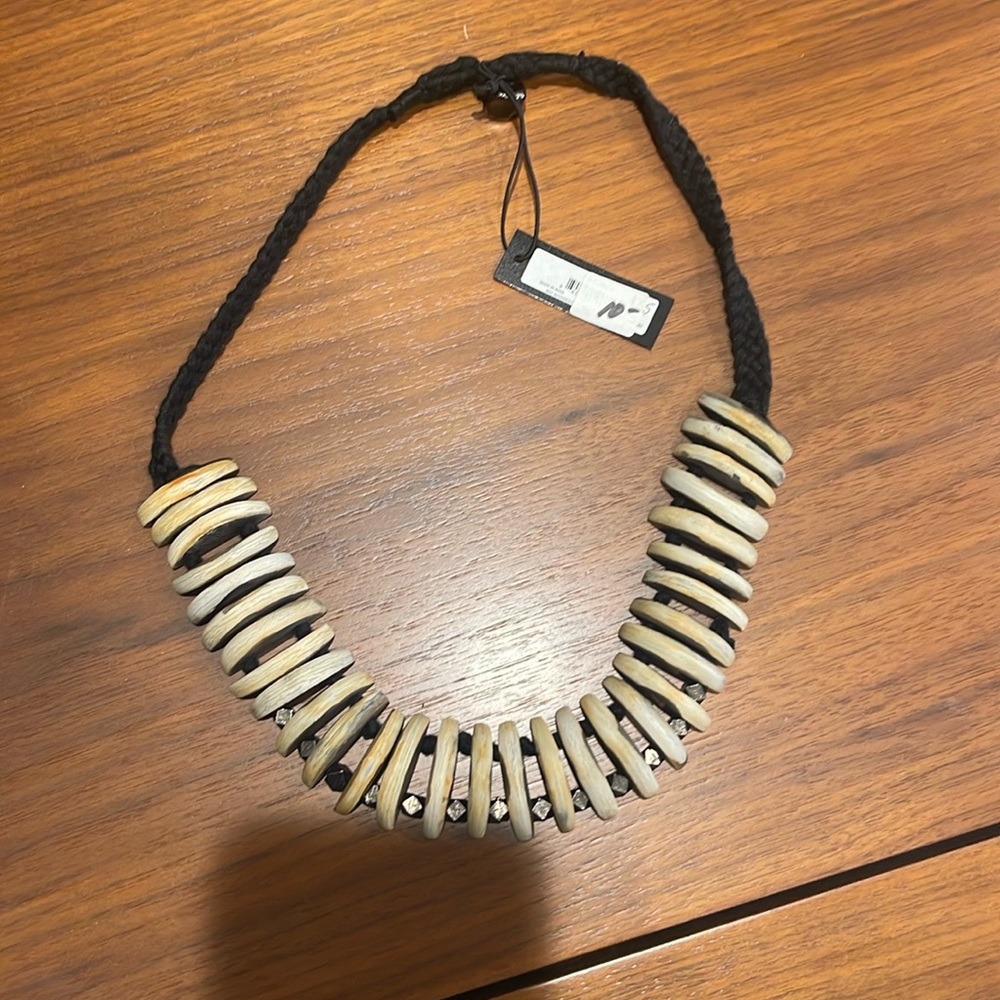 Woman’s necklace
